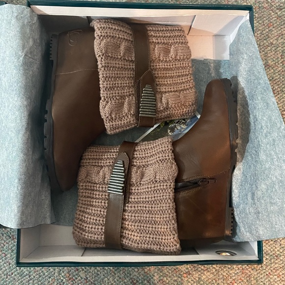 NWT in the box made in FRANCE MAM’zelle size 39 leather Booties - Picture 8 of 8